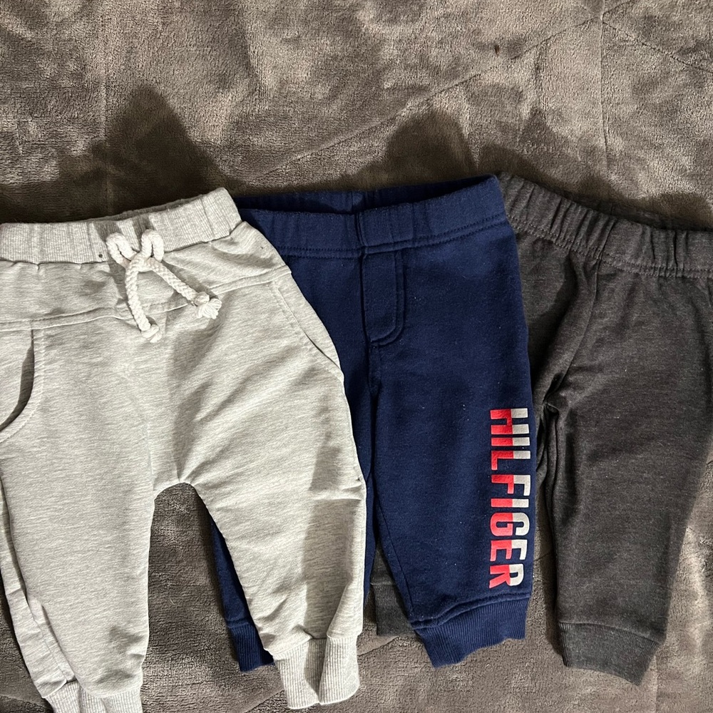 Tommy Hilfiger Kids Sweatpants Trio - Light Gray, Navy, Charcoal